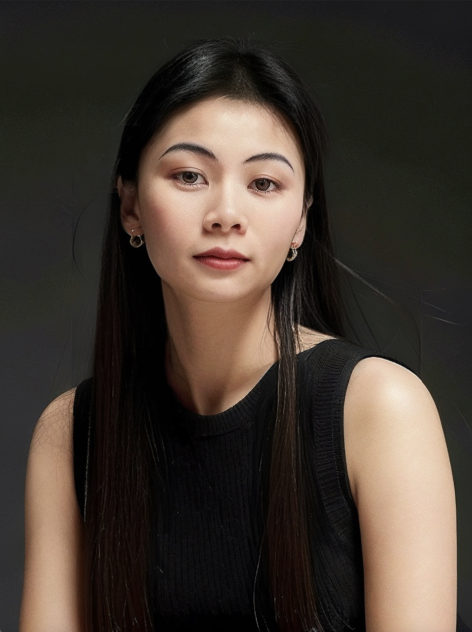 Jingwen Zhou portrait
